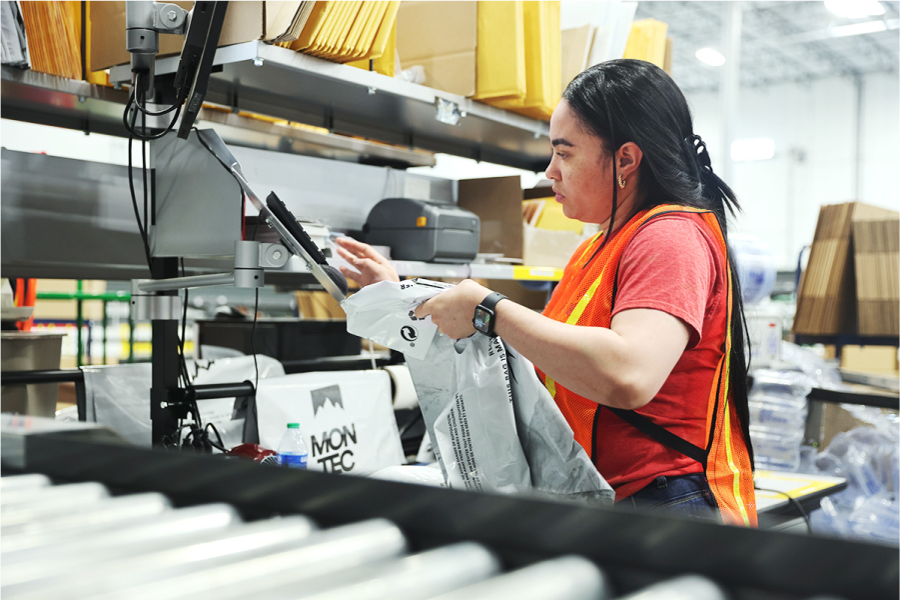 retail distribution worker pallet picking